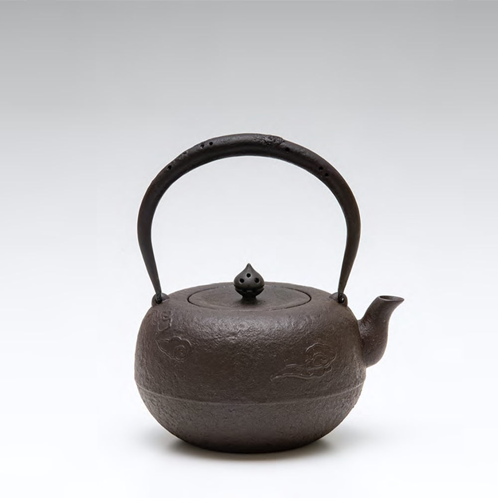 鈴鹿焼・萬古焼・杉野玉龍作・浮彫盛上山水風車図・壺・床飾り・飾り 鈴鹿焼・萬古焼・杉野玉龍作・浮彫盛上山水風車図・壺・床飾り・飾り