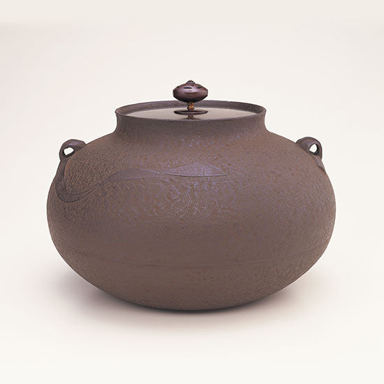 茶の湯釜 – 鈴木盛久工房